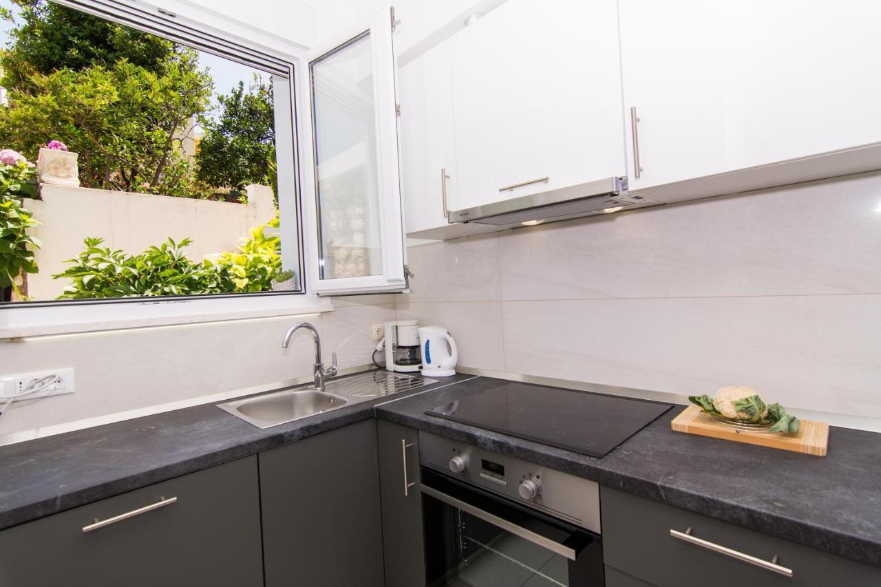 Apartmani Mlacic Donji Okrug  Exterior foto