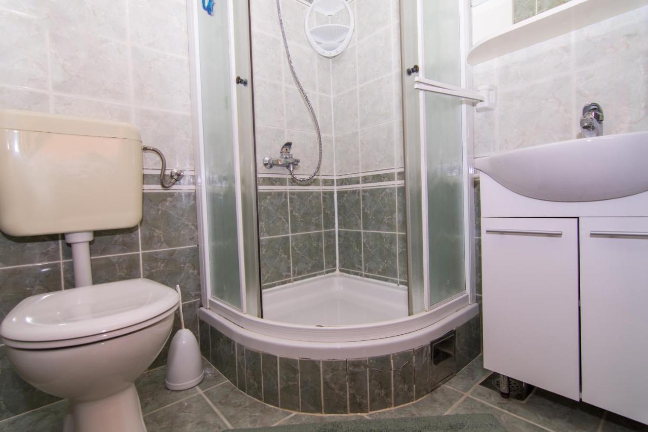 Apartmani Mlacic Donji Okrug  Exterior foto