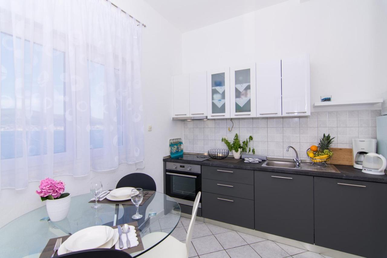 Apartmani Mlacic Donji Okrug  Exterior foto